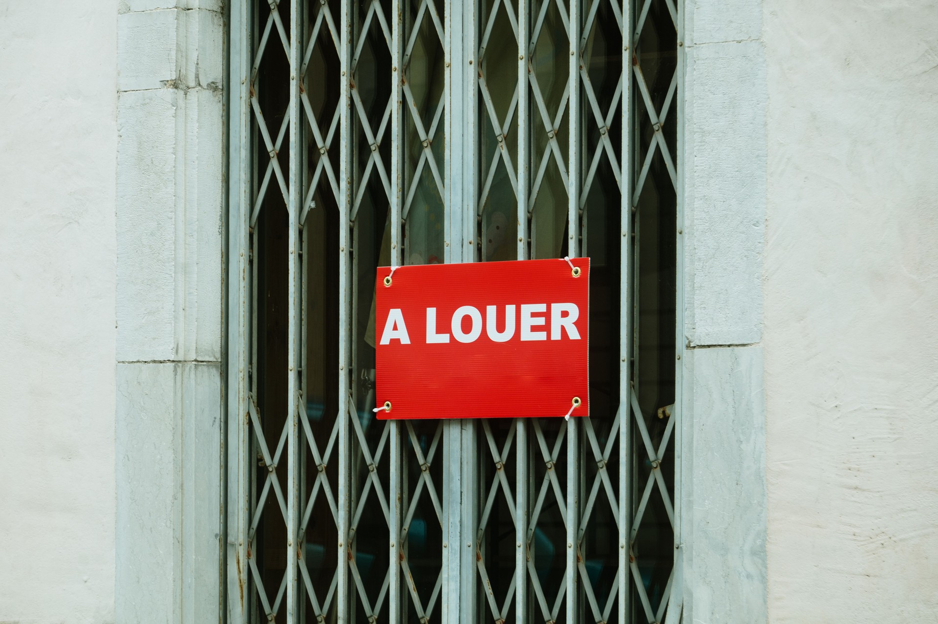 To rent sign in France